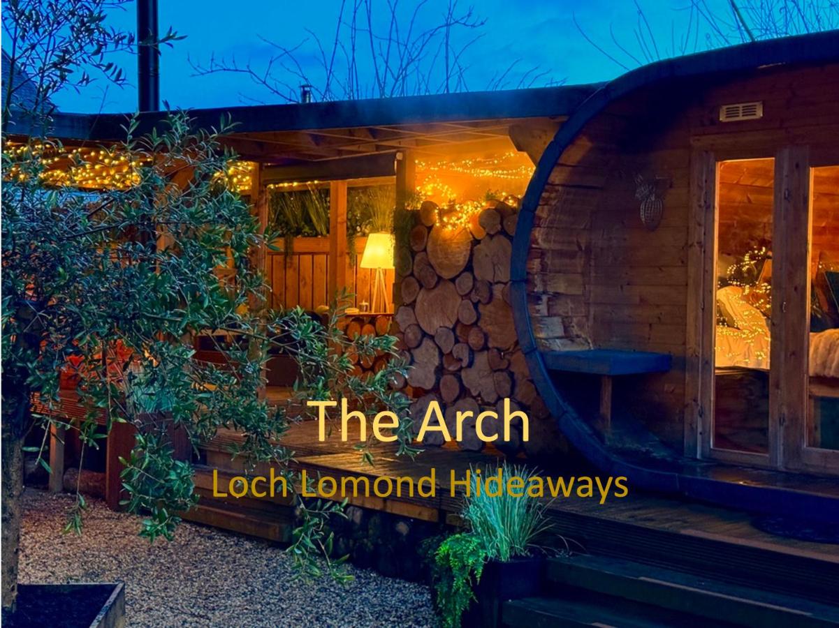 Loch Lomond Hideaways- Luxury Cabins with Jacuzzis - B&B