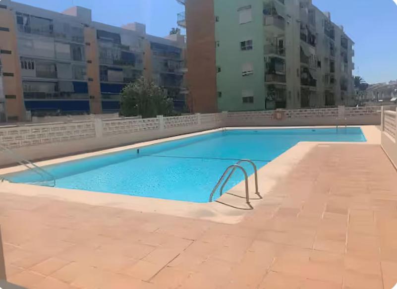 Confortable apto en la playa a 10min de Valencia - B&B Valencia