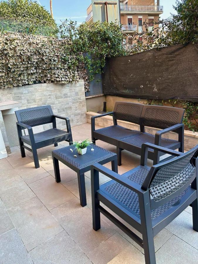 Casa Velarde with Terrace - B&B