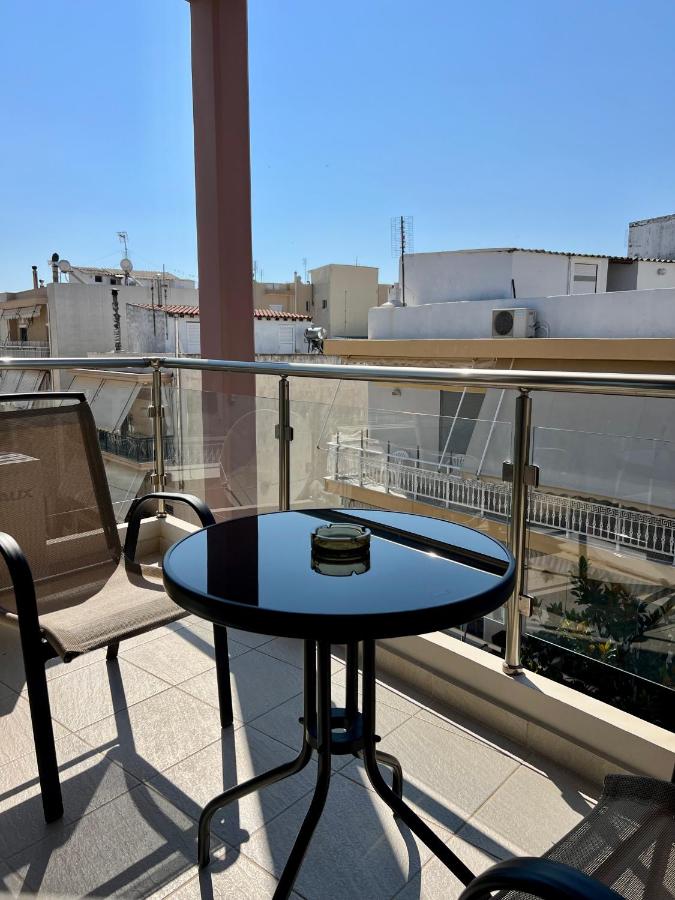 SnappyB Living Spaces - Ferienwohnung Alexandroupolis