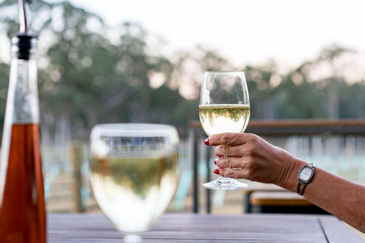 Ironbark Hill Villa 2 Aneis - B&B Pokolbin