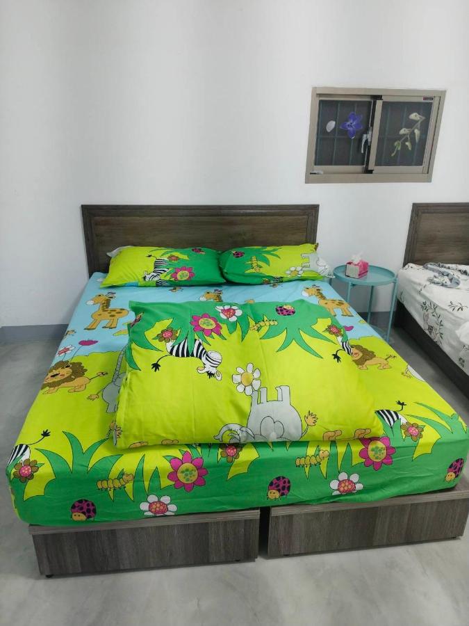Shi Qian Zai Homestay - B&B