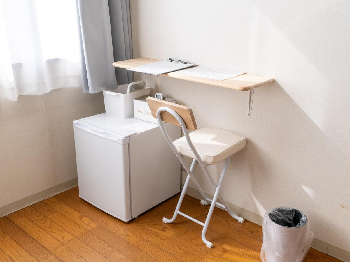 Double or Twin Room with Shared Bathroom