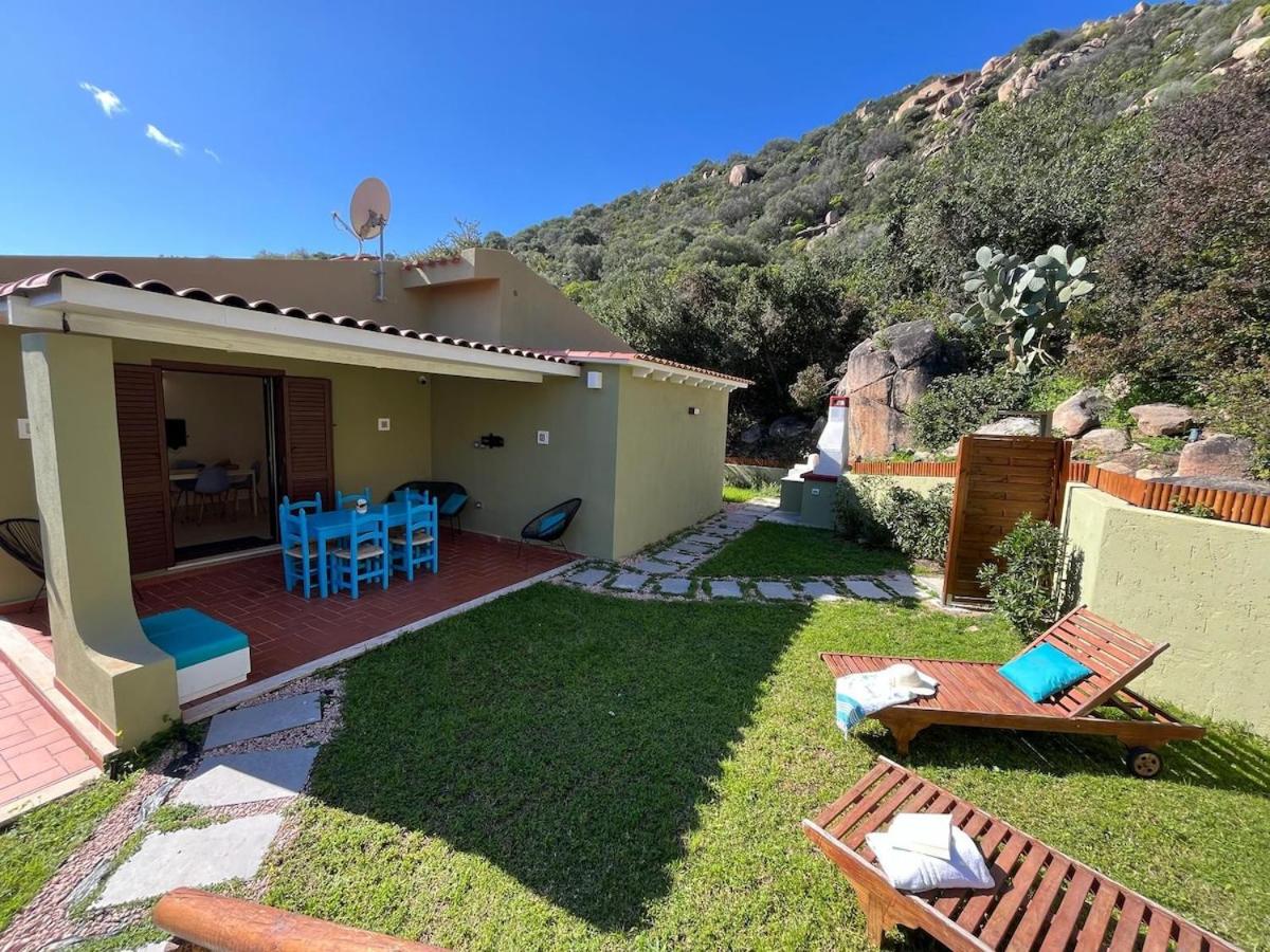 Privacy and relax- Nice house 5 minutes from the beach - B&B Costa Rei