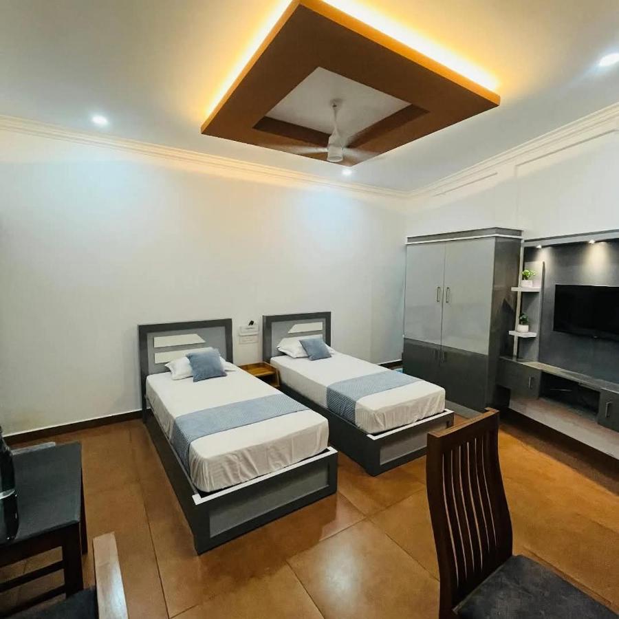 Enroute Delight Residency - Chambres d’hôtes Kotamangalam