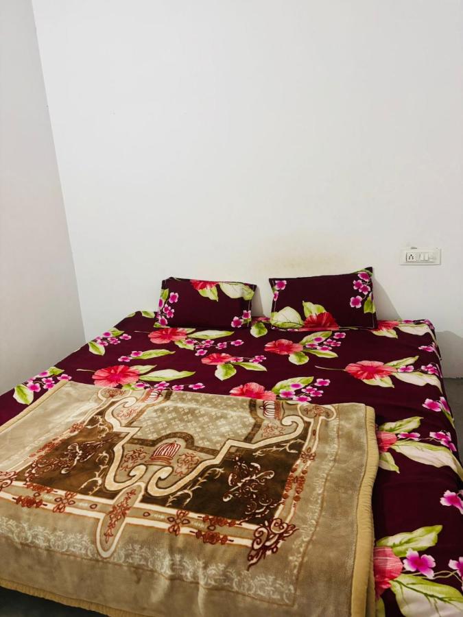 Krishna Homes - Ferienwohnung Varanasi