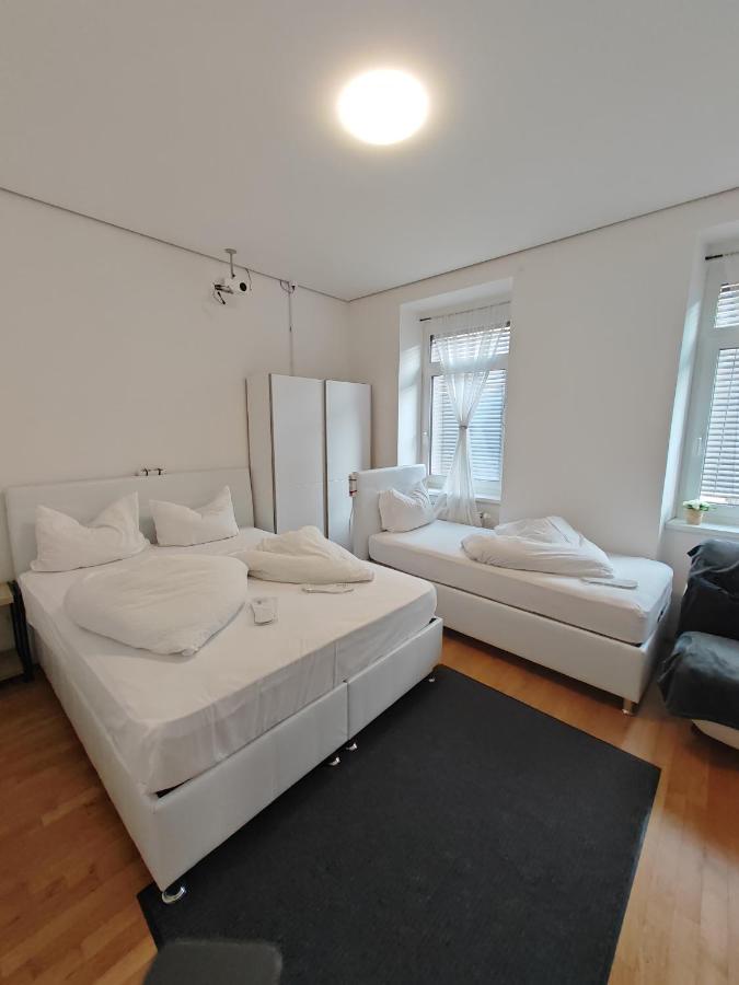 Vierbettzimmer mit Gemeinschaftsbad