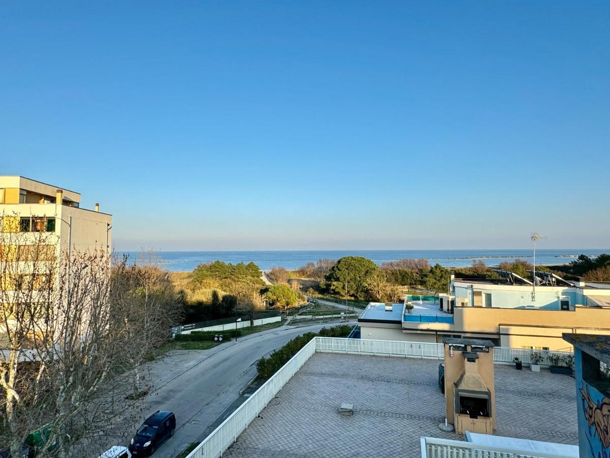 82, Attico Leonardo - B&B