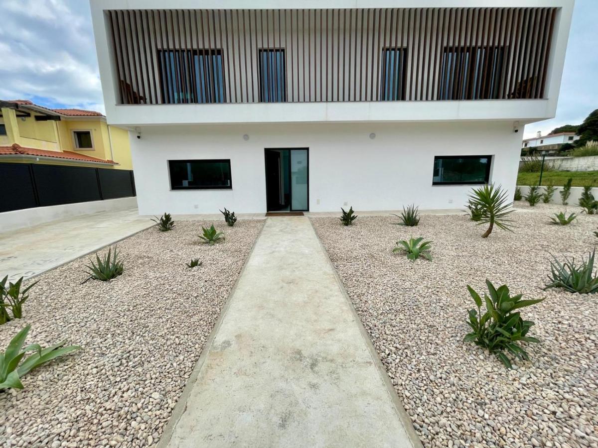 Casa Iroko - a modern villa, with private pool, in a quiet area - B&B
