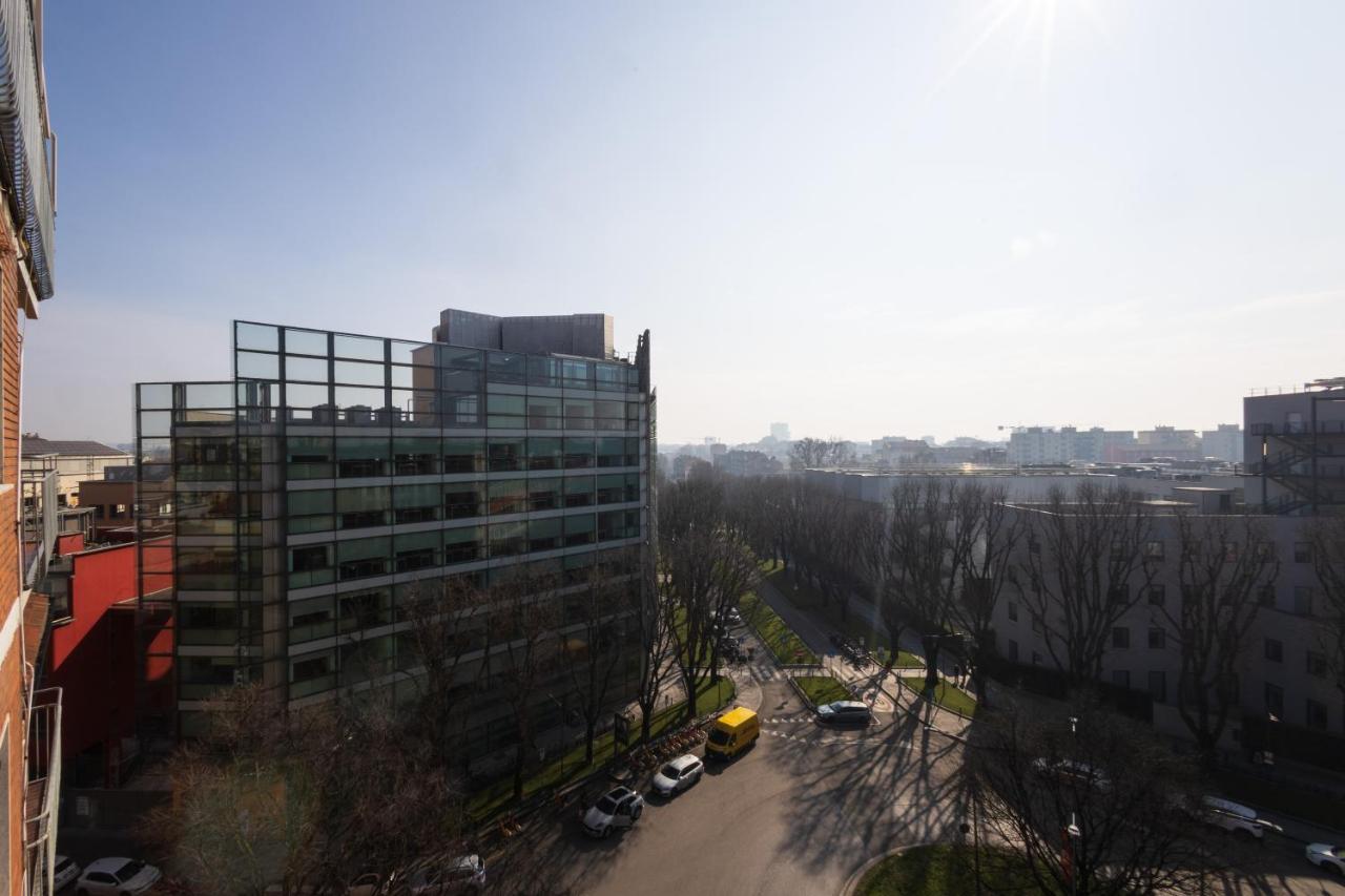 Appartamento di Design con Vista su Via Tortona - B&B Milan