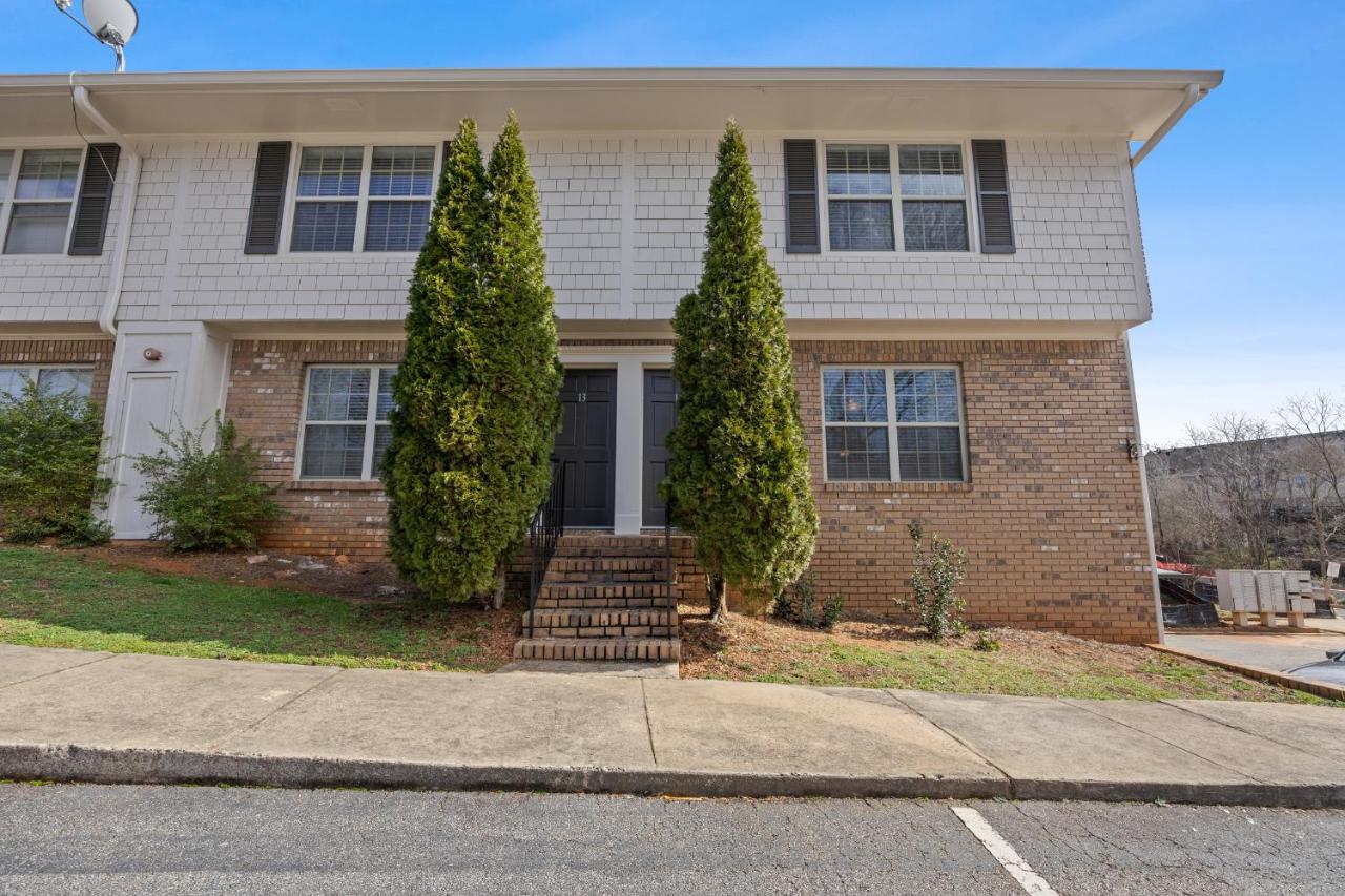Boho Lux Theme 3BR 3BA Near Truist Park Home of the Braves - B&B