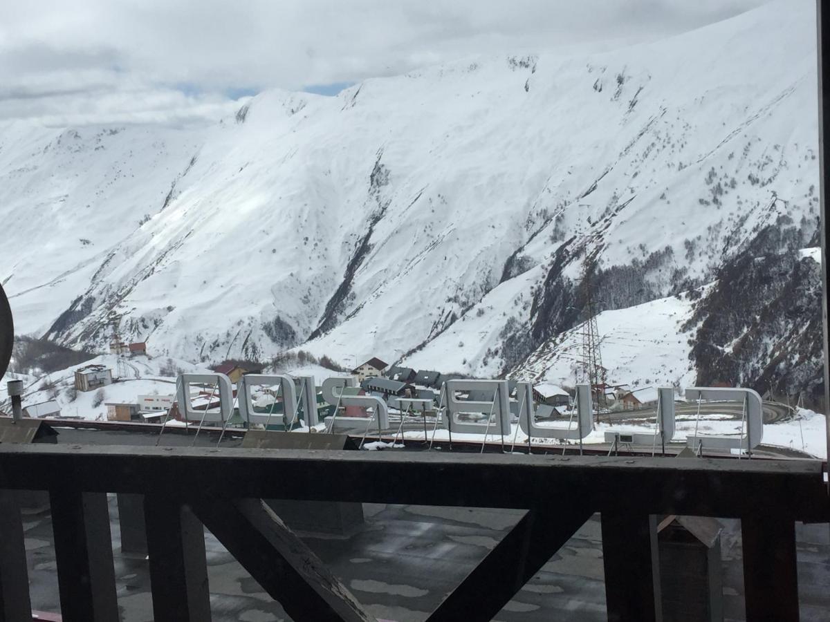 Apartment with Mountain View - B&B Gudauri