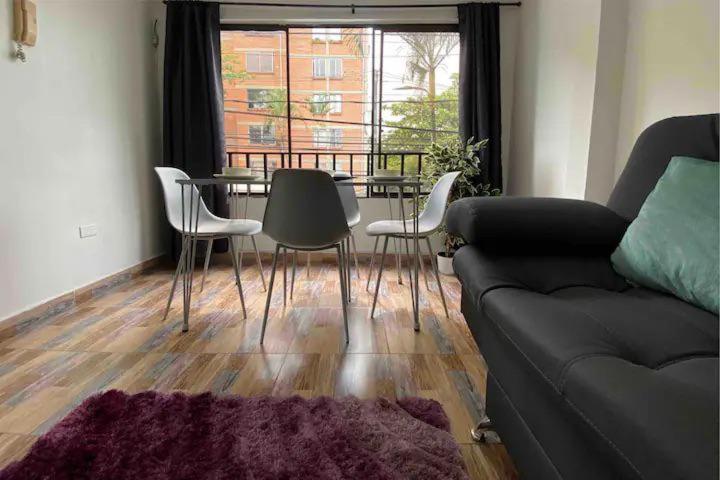 Apartamento 2 habitaciones Viva Envigado - B&B Envigado