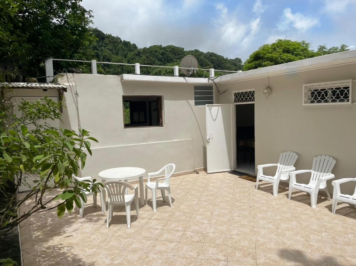 Villa nature tropicale, route de Fontaine Didier - B&B Fort-de-France
