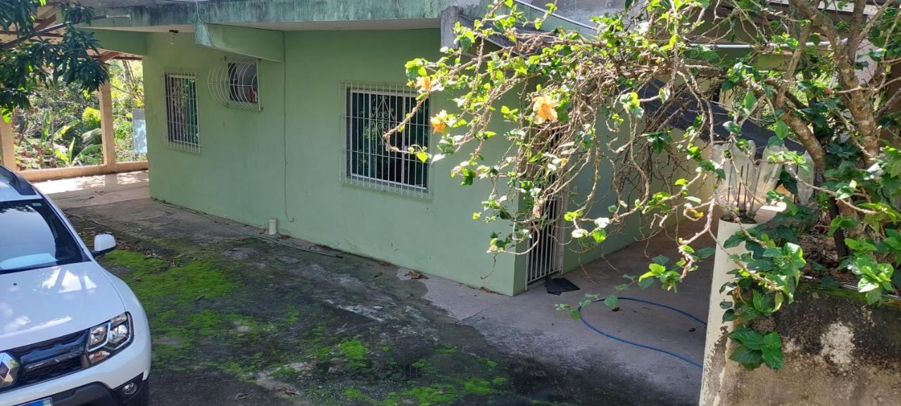 Casa em Anchieta ES - Bed and Breakfast