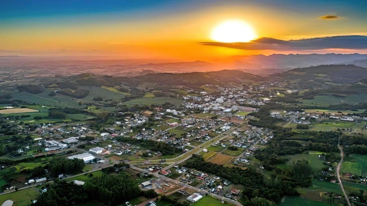 Hospede-se aqui! Casa Inteira em Santa Clara do Sul - Chambres d’hôtes