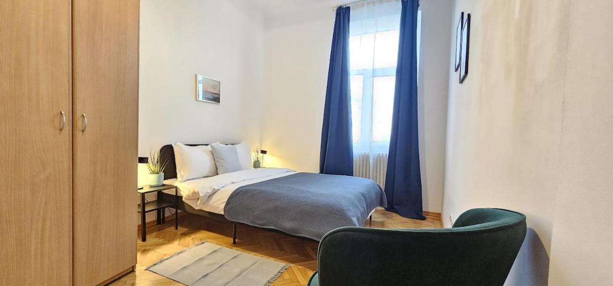 Appartement met 1 Slaapkamer en een Balkon