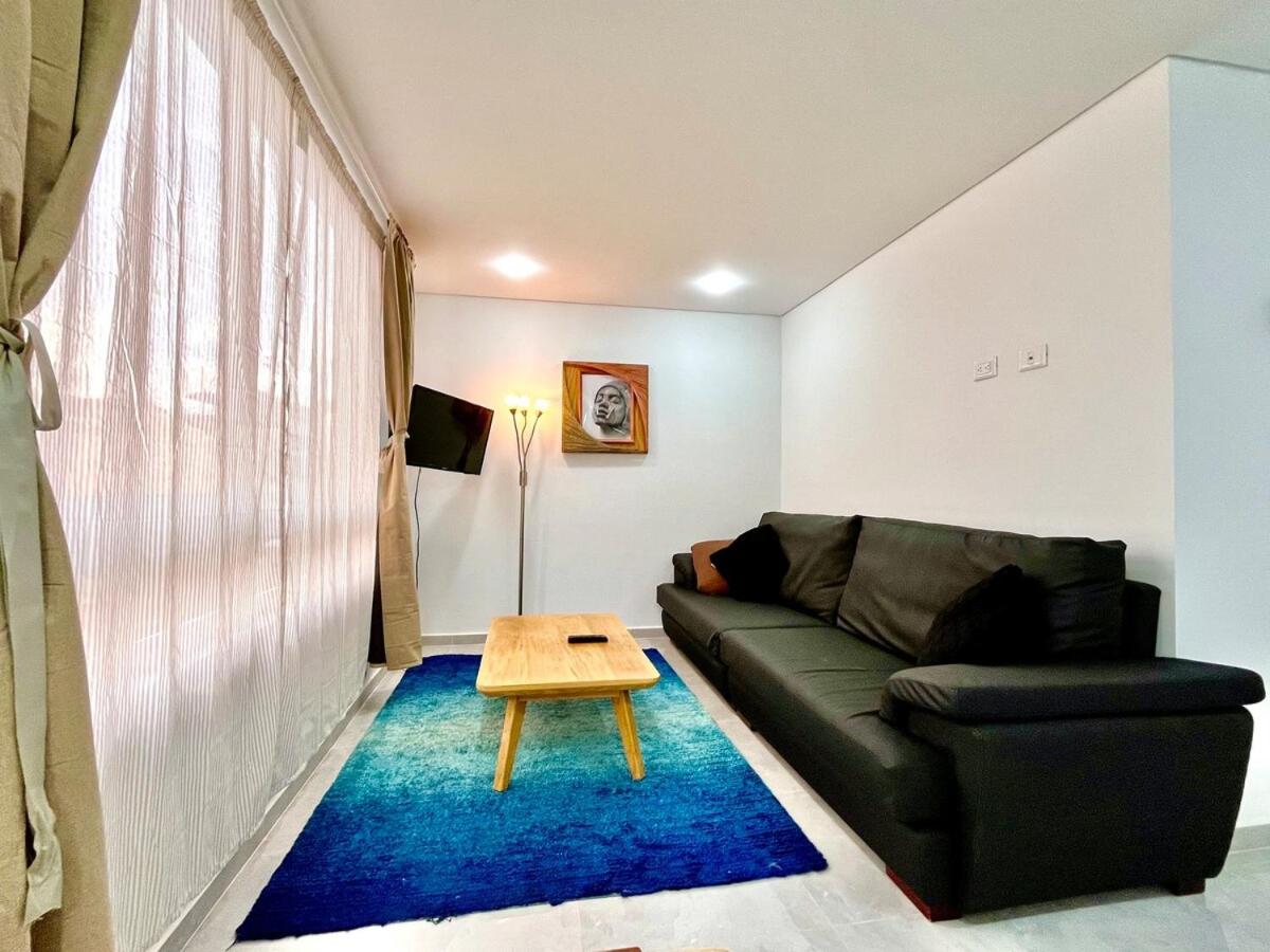 Apto 302 - Estrena hermoso y tranquilo apto, buena ubicación - B&B