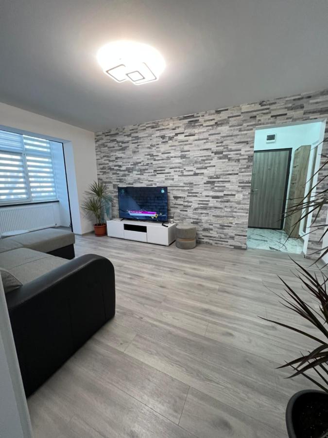 ADI-RENTS Apartmens - Ferienwohnung Giurgiu