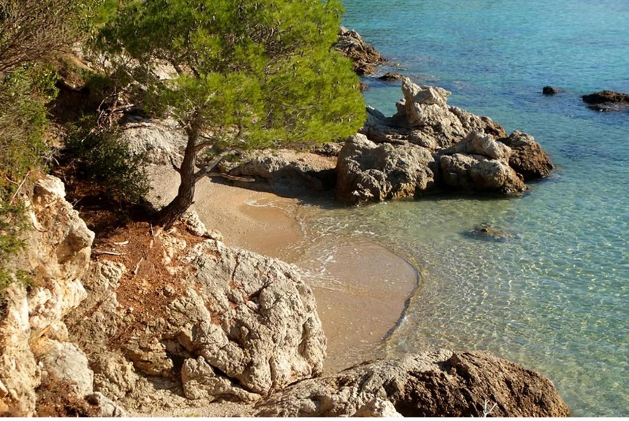 Marinero-Sea Breeze Escape in Zuljana - Chambres d’hôtes Žuljana