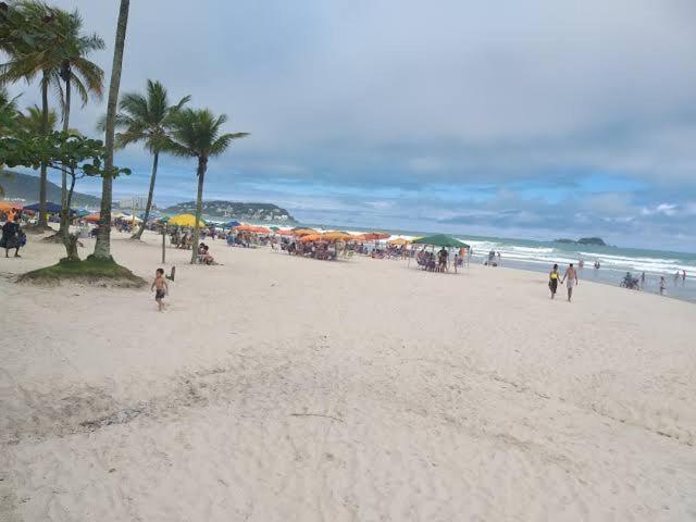 Apto aconchegante pé na areia - Ferienwohnung