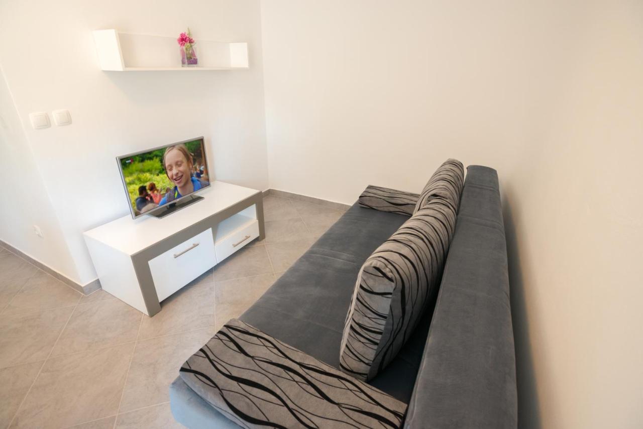 Rujno Apartments - B&B
