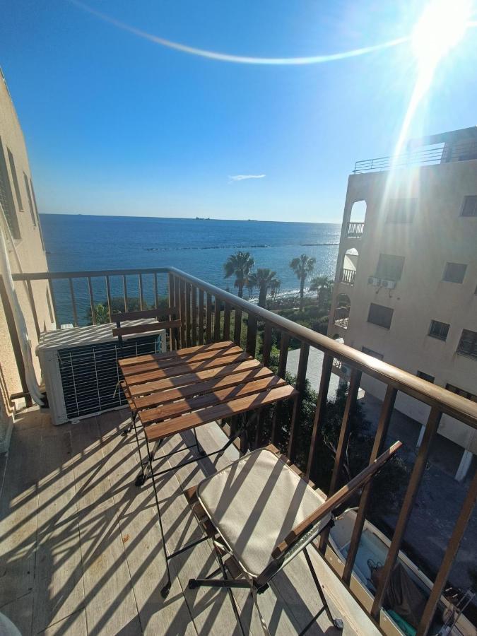 Danit apartmnt by the sea - B&B Zýgi
