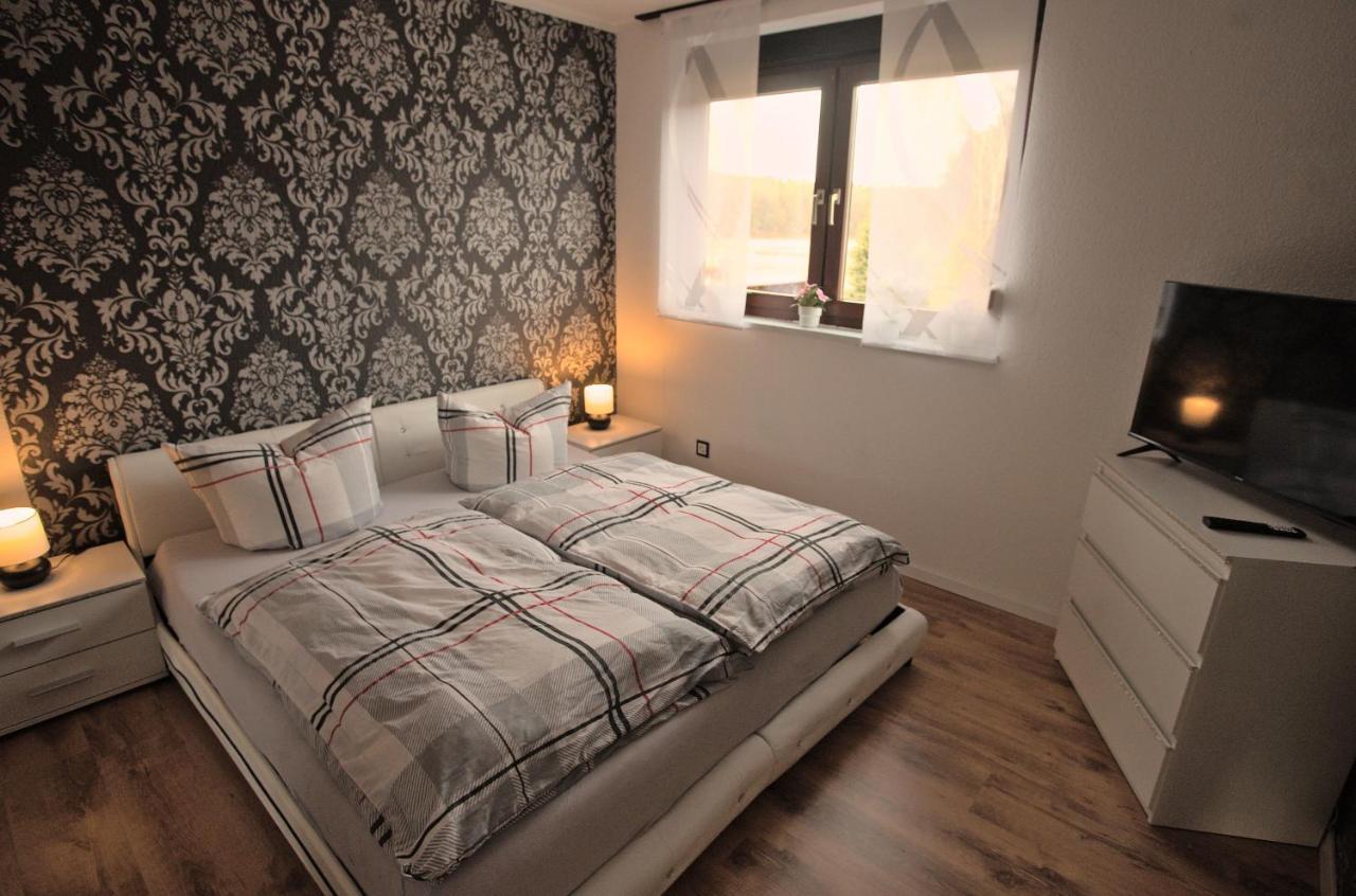 Zum Käutzchen 120qm Ferienhaus 8 Personen 4 Schlafzimmer - Chambres d'hôtes Nossentiner Hütte