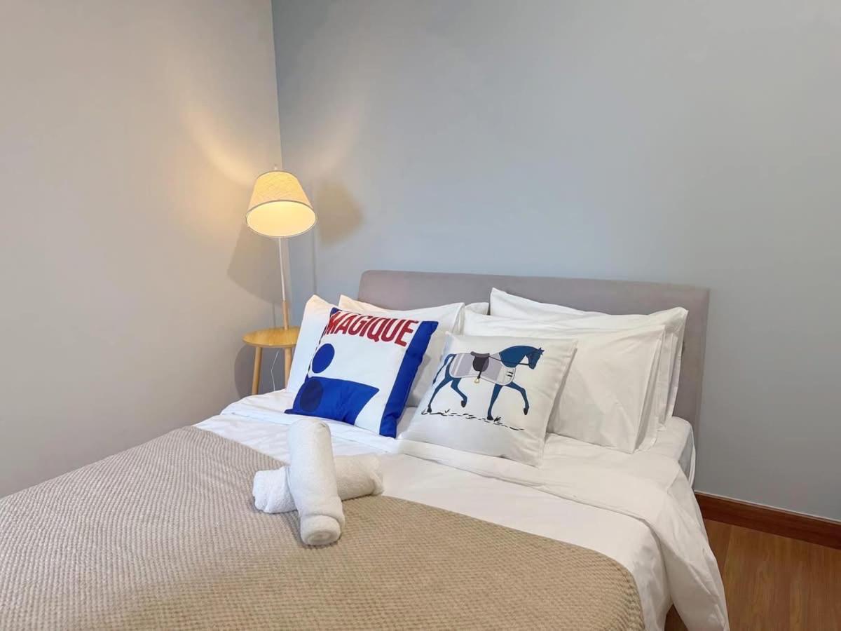 Three-Bedroom Apartment with View