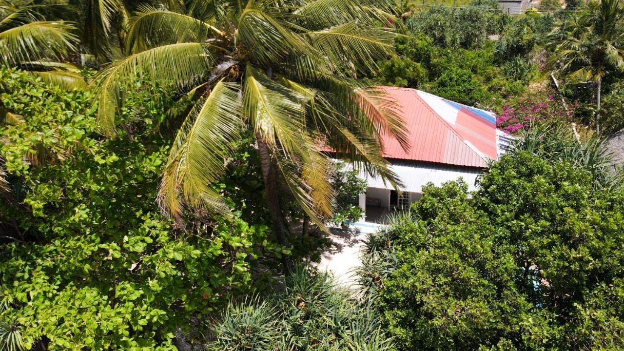 Secret Garden Beach Villa - B&B