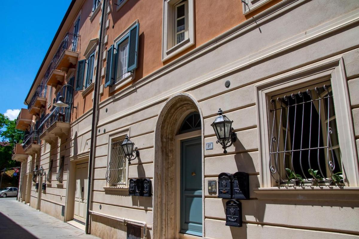 Lollo AB - Bed and Breakfast Grosseto