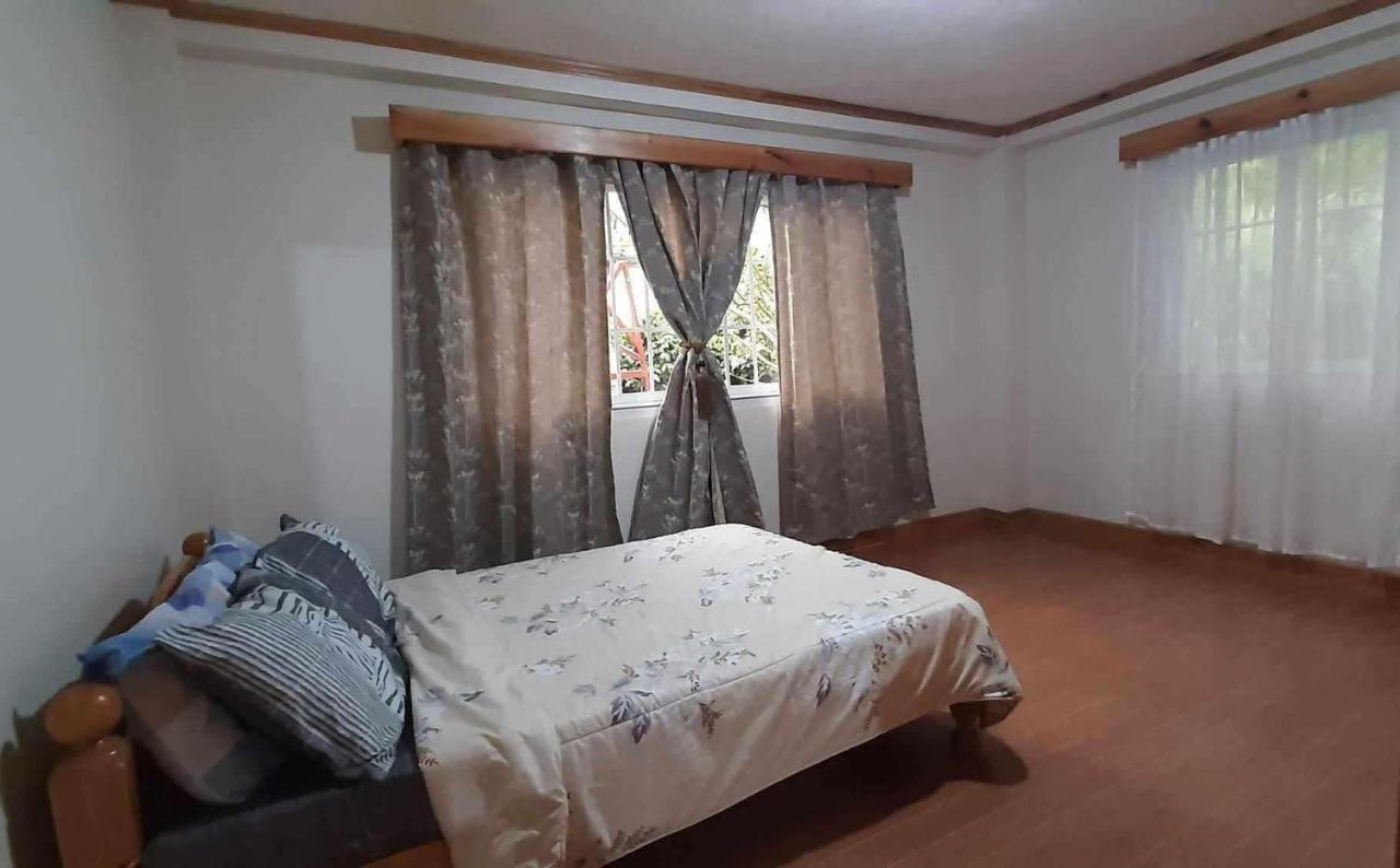 Chambre Double avec Toilettes Communes