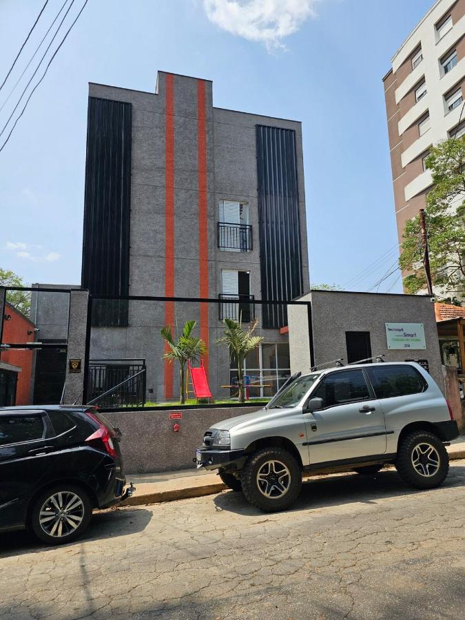 Apê Confortável Morumbi Chacara do Jockey - Chambres d'hôtes São Paulo