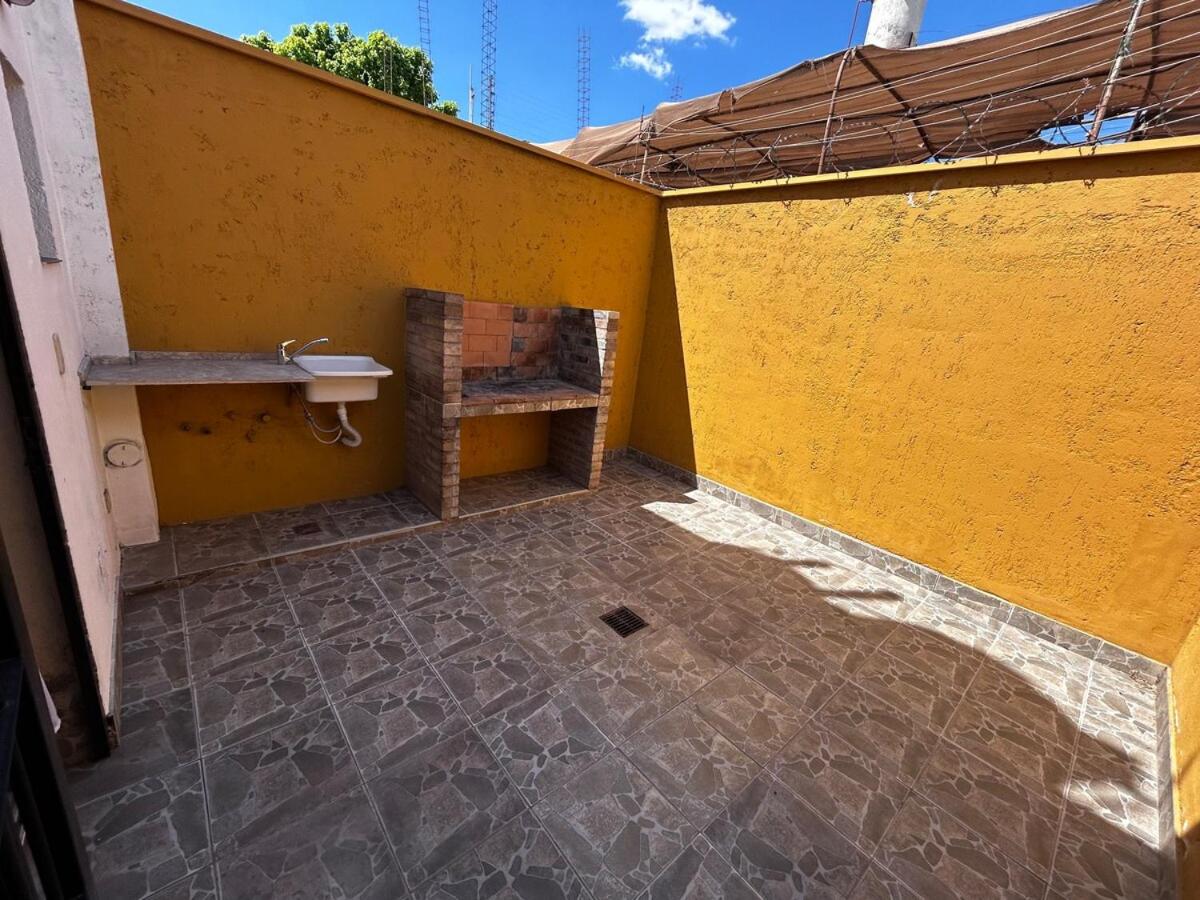 Apartment 5 min from downtown - B&B