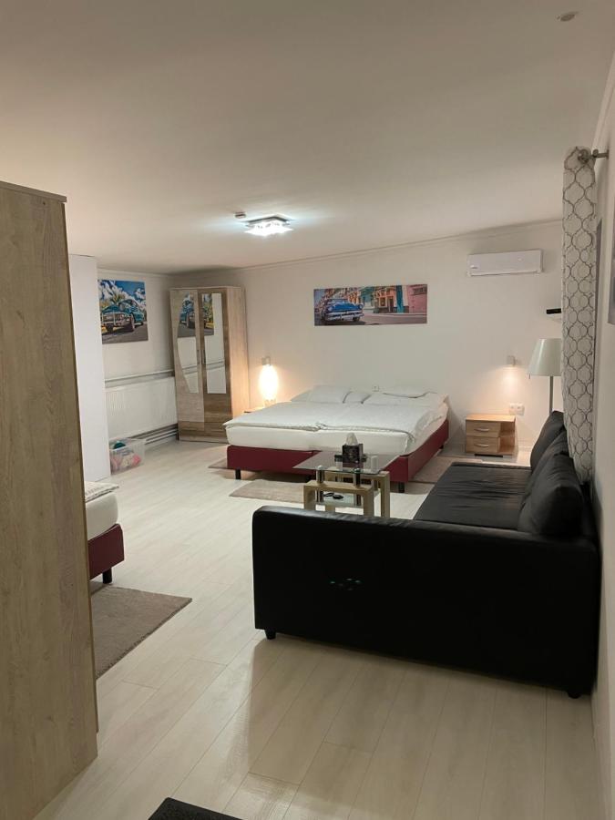 Jázmin apartman - Bed and Breakfast