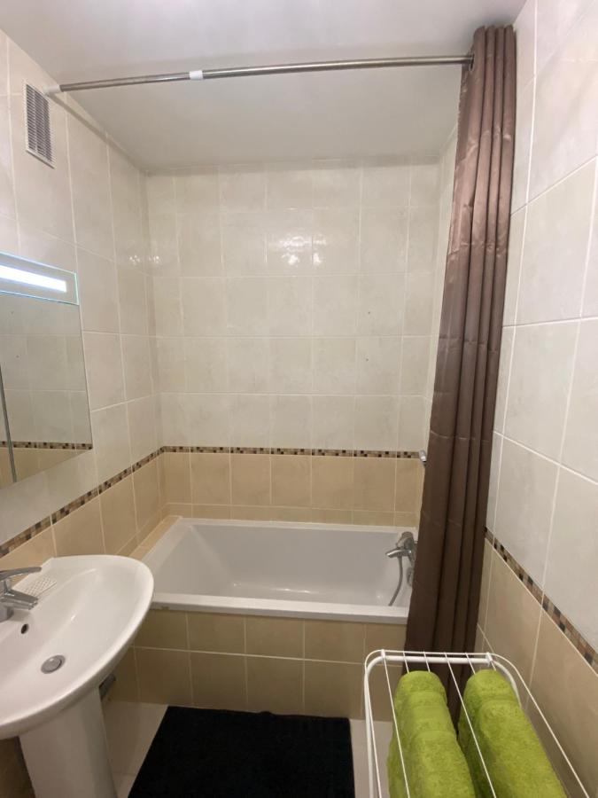 Joli studio avec balcon - B&B