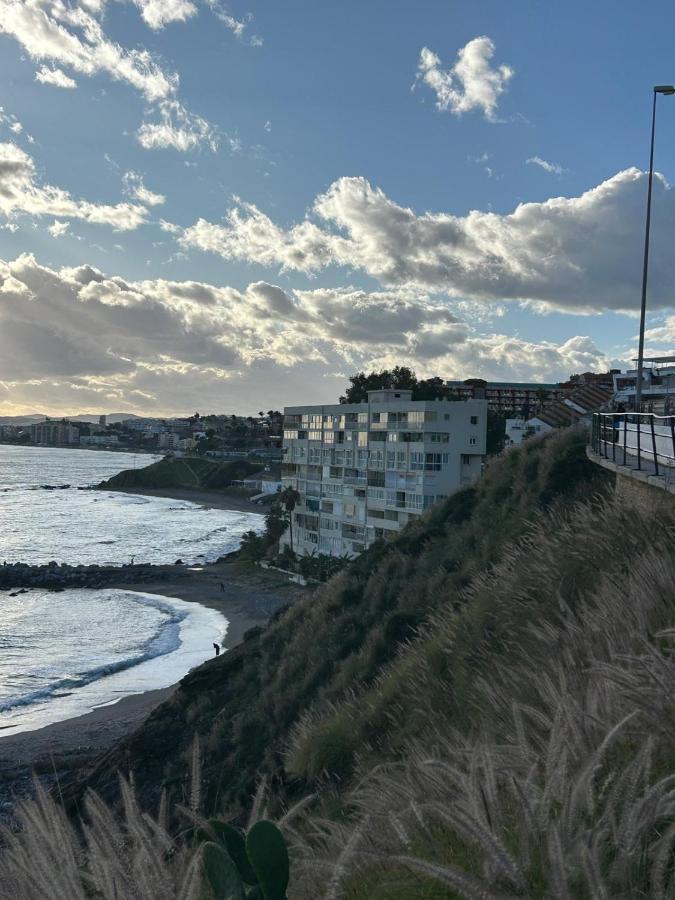 Primera línea de playa Benalmádena La Perla Playa Paraíso - B&B
