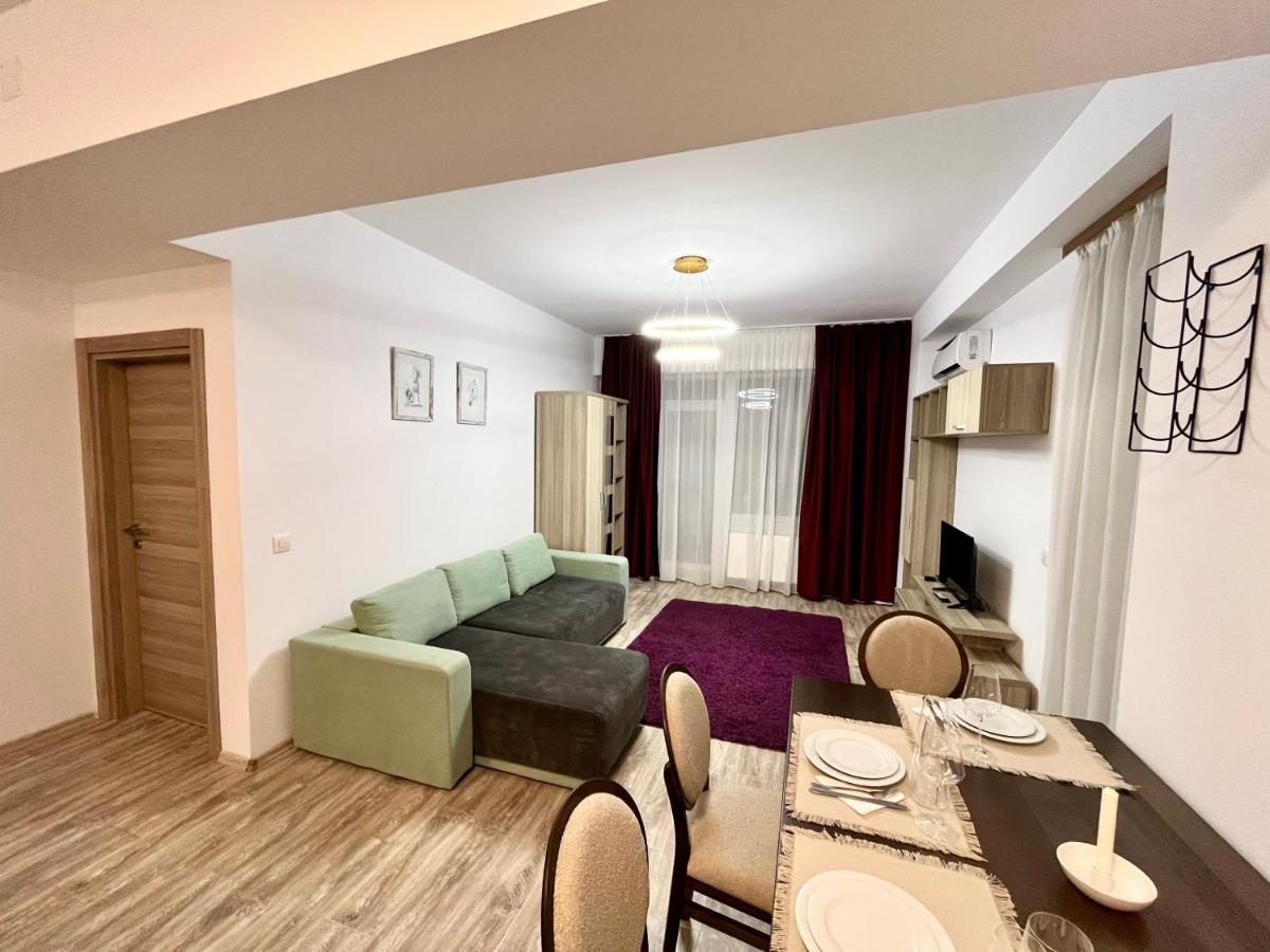 Cara Apartment 1 min walk to the beach Summerland - Ferienwohnung Mamaia