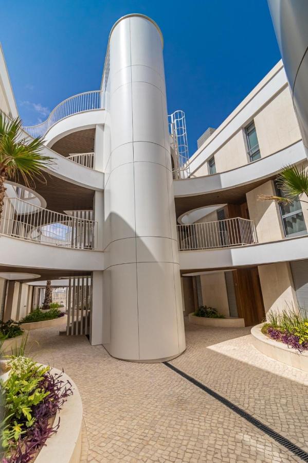 BellaMar Luxury Apartment in Marbella with amenities - Bed and Breakfast