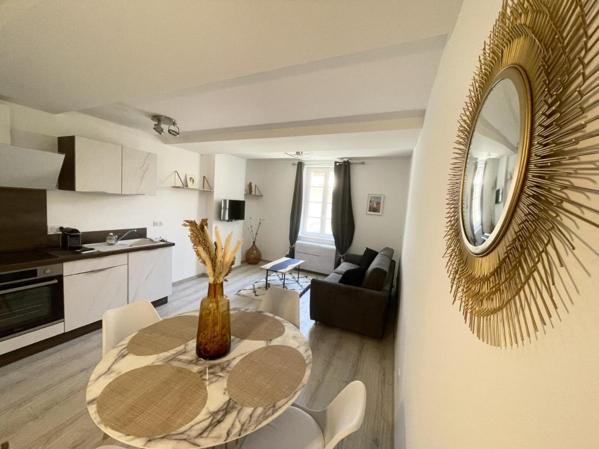 Spacieux studio - Vieil Antibes - B&B