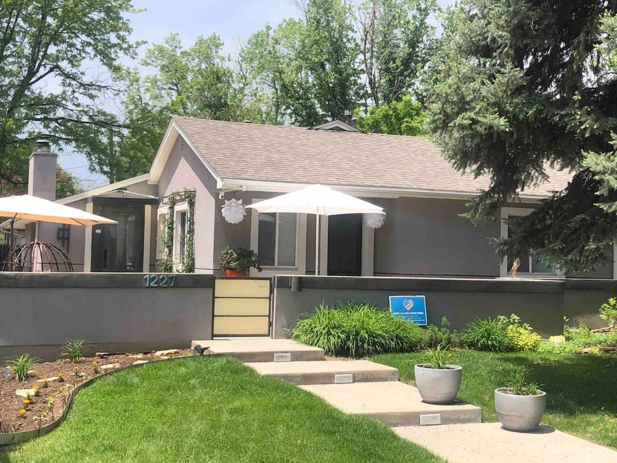 Denver Neighborhood Gem 3BR 2Bath - Chambres d’hôtes