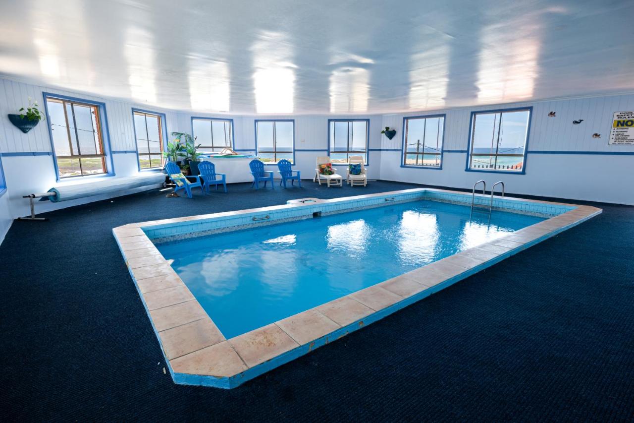 Blue Seas Holiday Villas - B&B