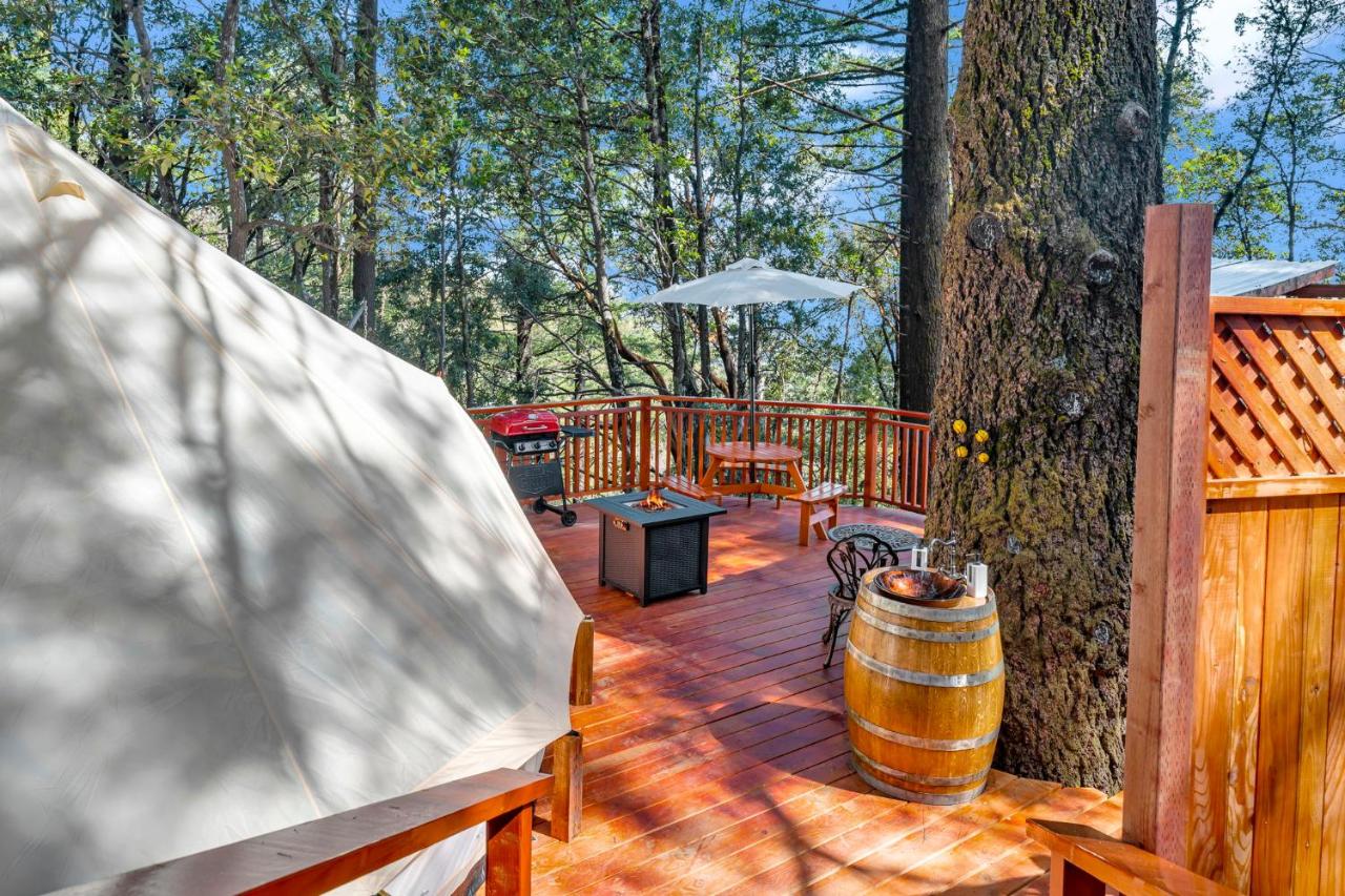 Mays Luxury Farmstay Yurt On Top - B&B Los Gatos