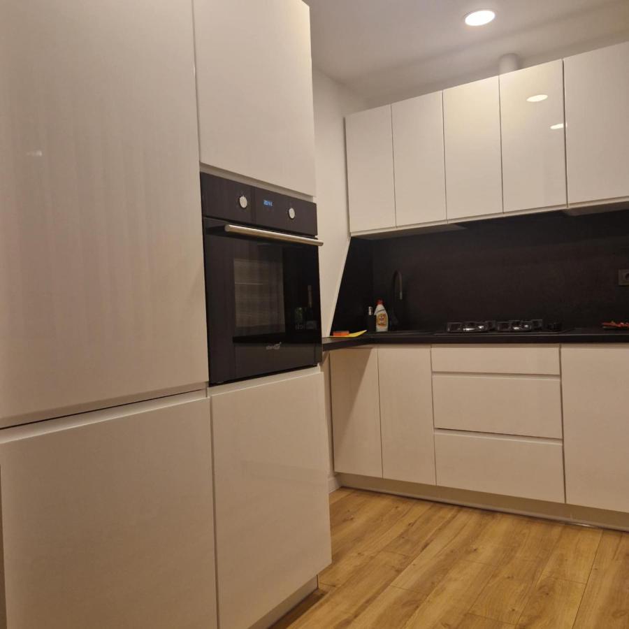 Nauji centro apartamentai - Chambres d’hôtes