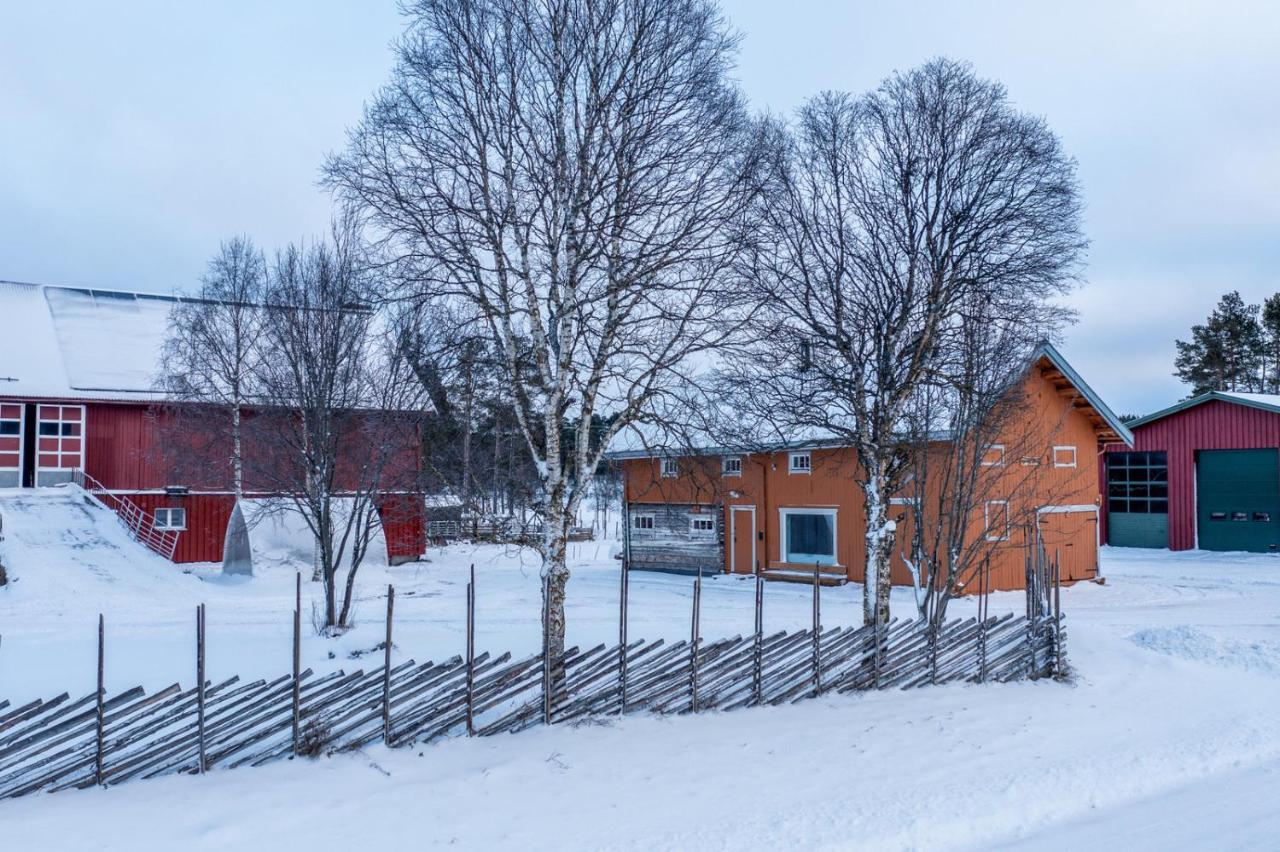 Leilighet i stall fra 1800-tallet - B&B Os