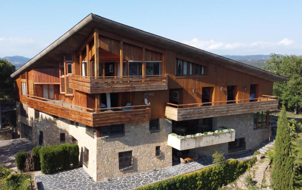 CasaKubrick chalet en la montaña - B&B Castellterçol