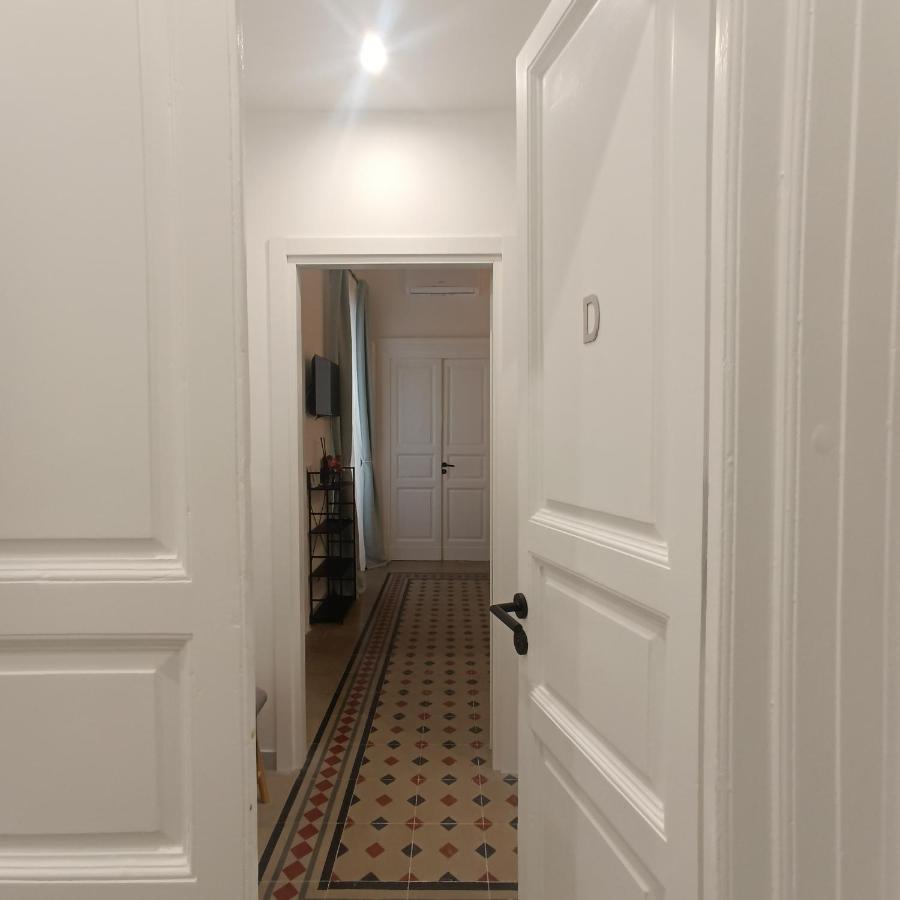 Quadruple Room with Private Bathroom
