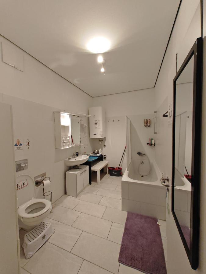Camera Quadrupla con Bagno in Comune