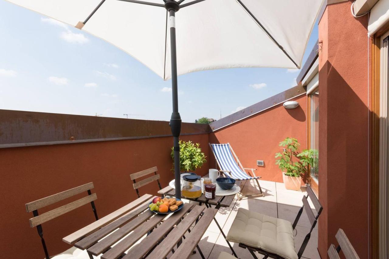 attico in un'oasi di verde sui navigli - NavigliApartments - B&B Milano