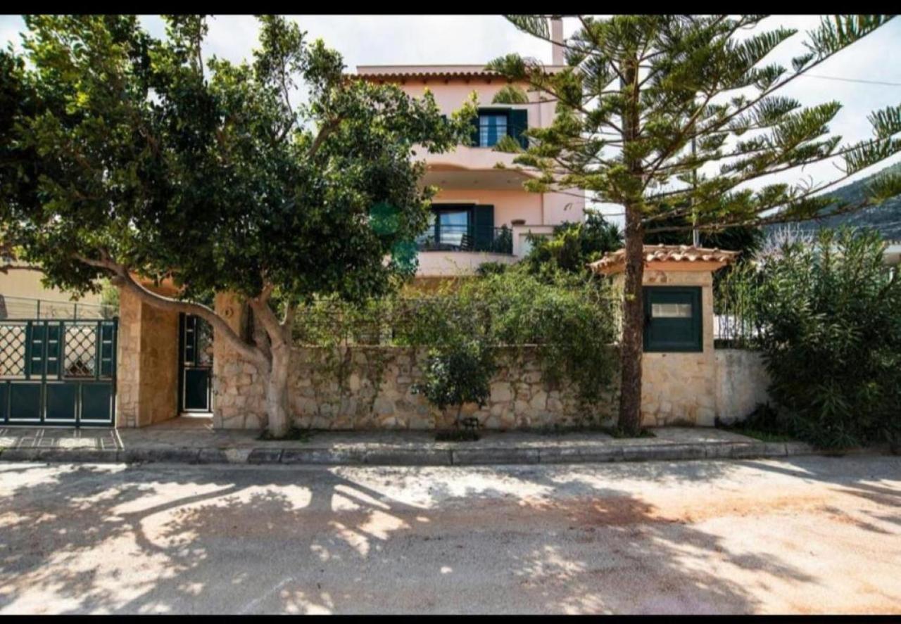 Anatoli in Nea Makri - Ferienwohnung